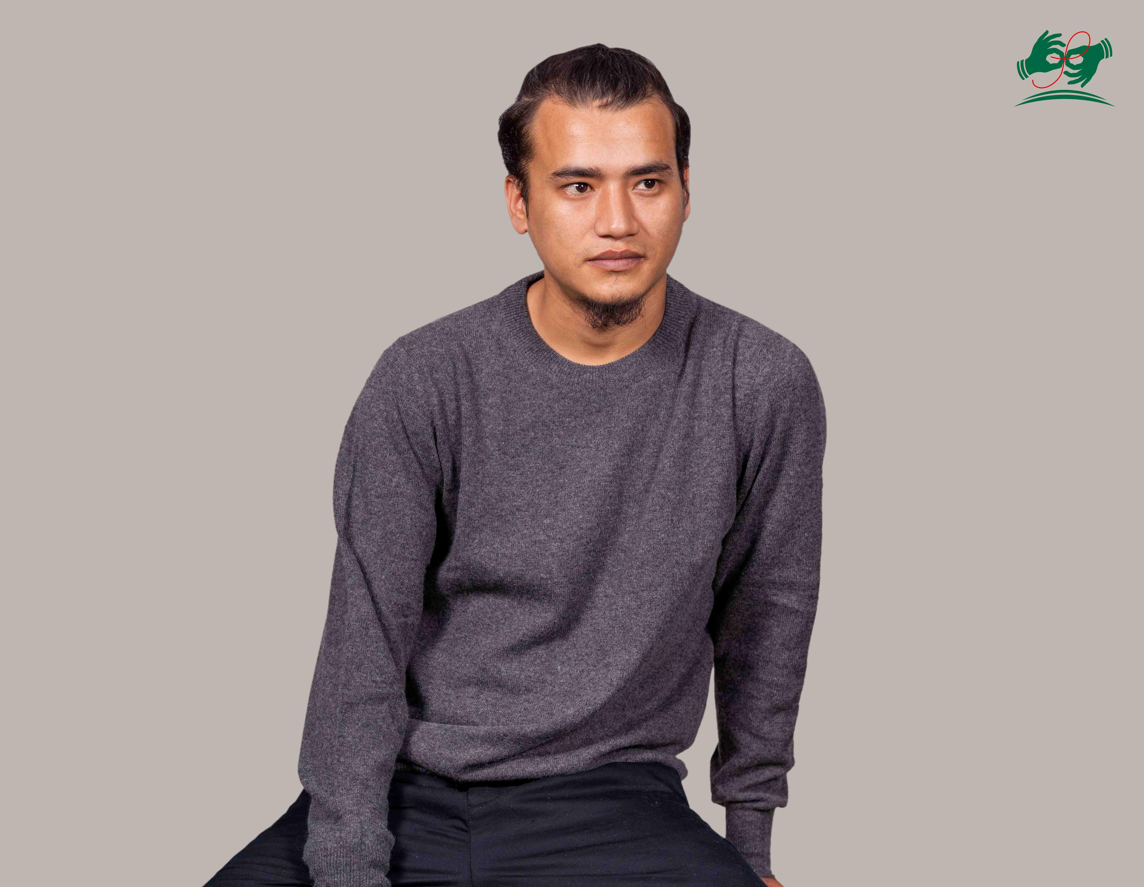 Cashmere Sweater for Men - Round Neck Design