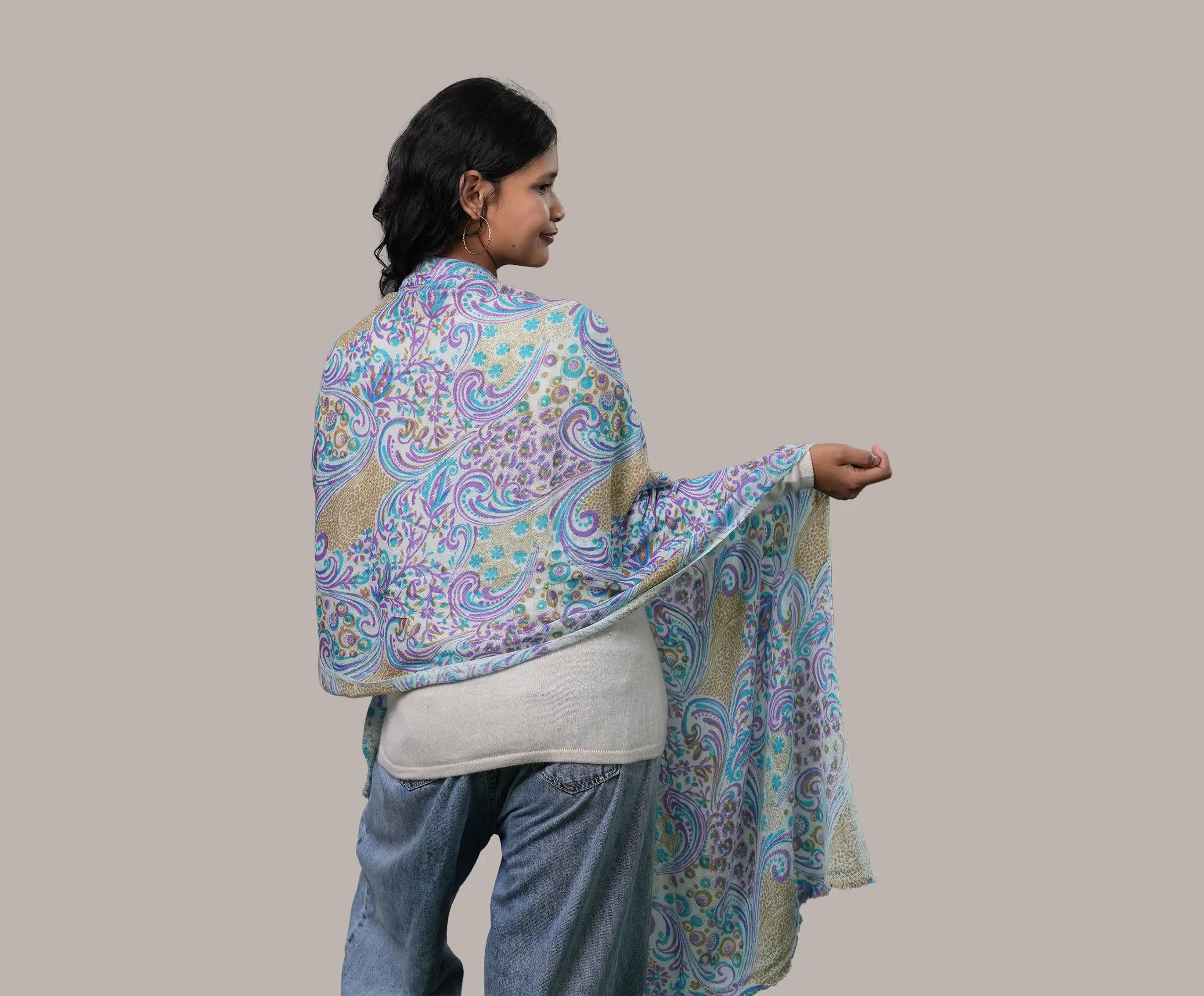 Women`s 4-ply Cashmere Stole